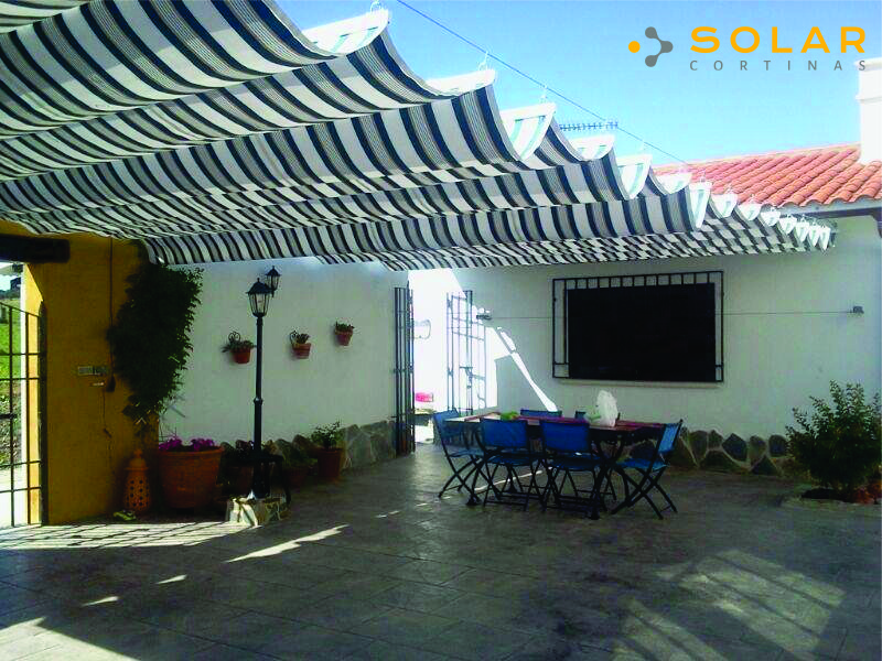 Toldo Romano | Solar Cortinas